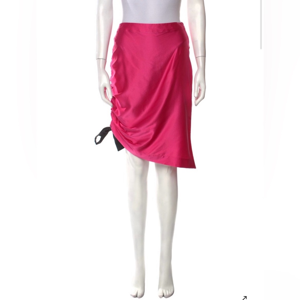 Retrofete Elegant Pink silk asymmetrical Women's Skirt with black bow